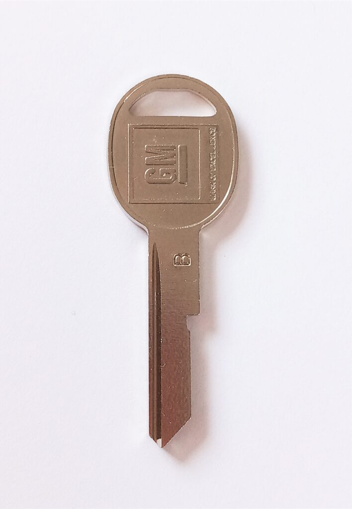 GM B Trunk / boot key blank