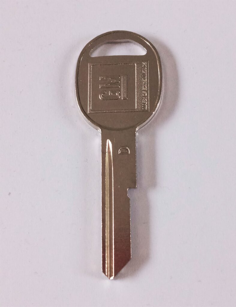GM D Trunk / boot key blank