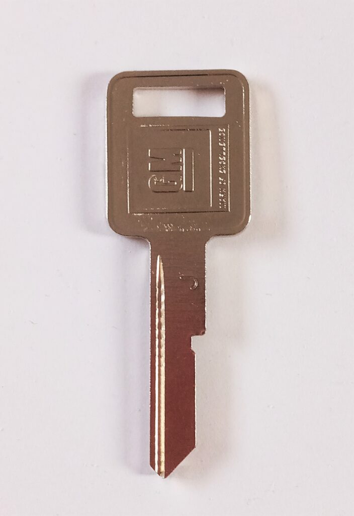 GM J Ignition key blank
