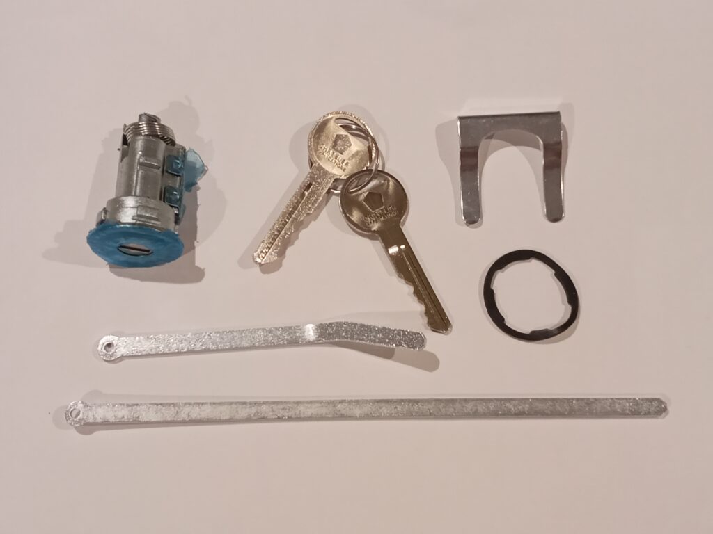 66-72 Mopar Trunk Lock w/ keys