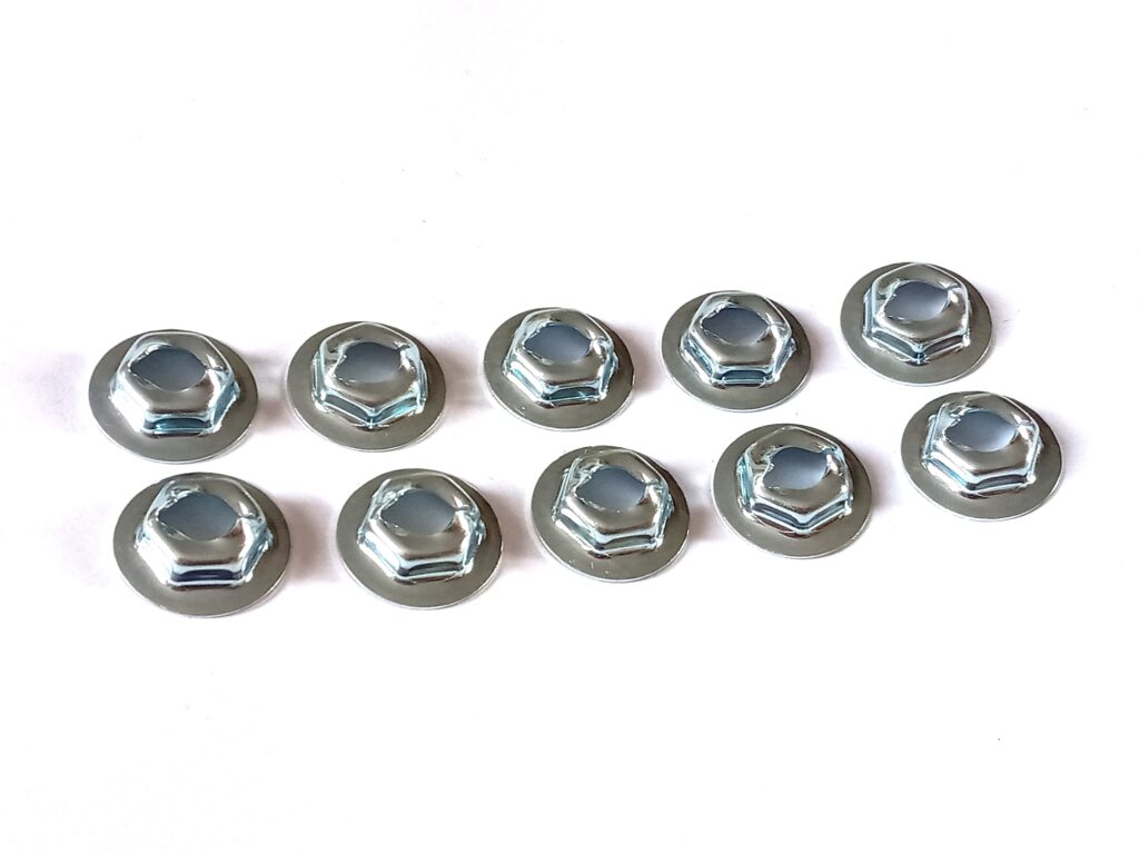 10 x A3405 speed nuts