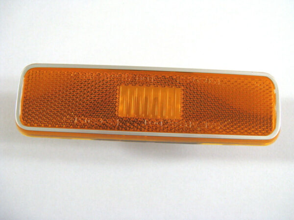Front amber side marker lens for 1972-76 Mopar A / B / E Body