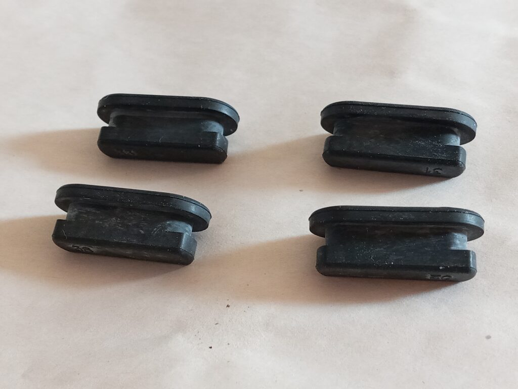 Brake Adjuster Rubber Dust Plug x 4
